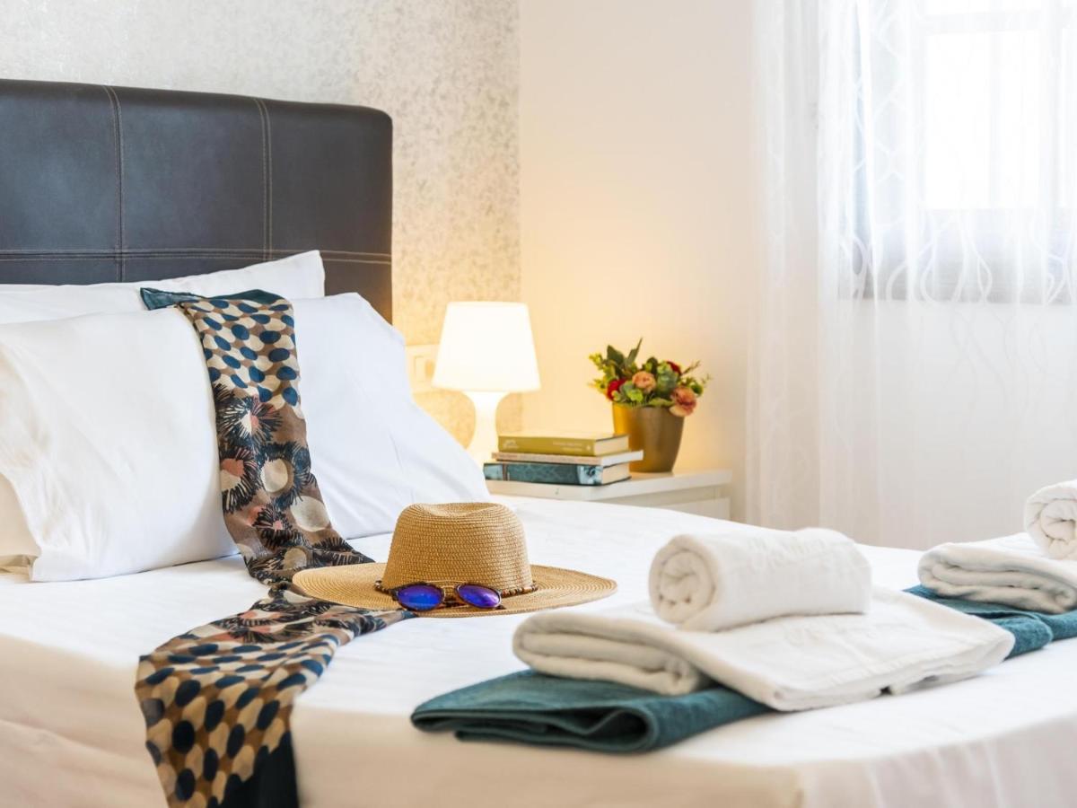 9 Amarilla Bay Holiday With Pool, Terrace Wifi Коста дел Силенцио Екстериор снимка